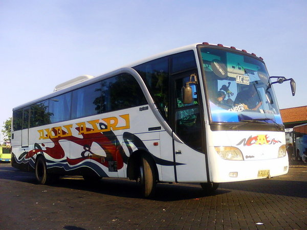 Perjalanan Melintasi 3 Zona Waktu Yang Melelahkan...